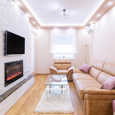 Mili Lux Apartman نوفي ساد المظهر الخارجي الصورة