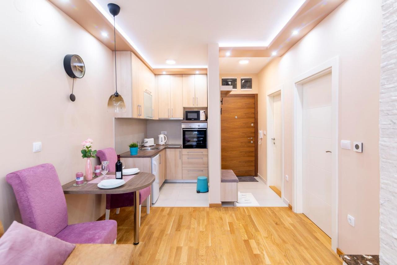 Mili Lux Apartman نوفي ساد المظهر الخارجي الصورة