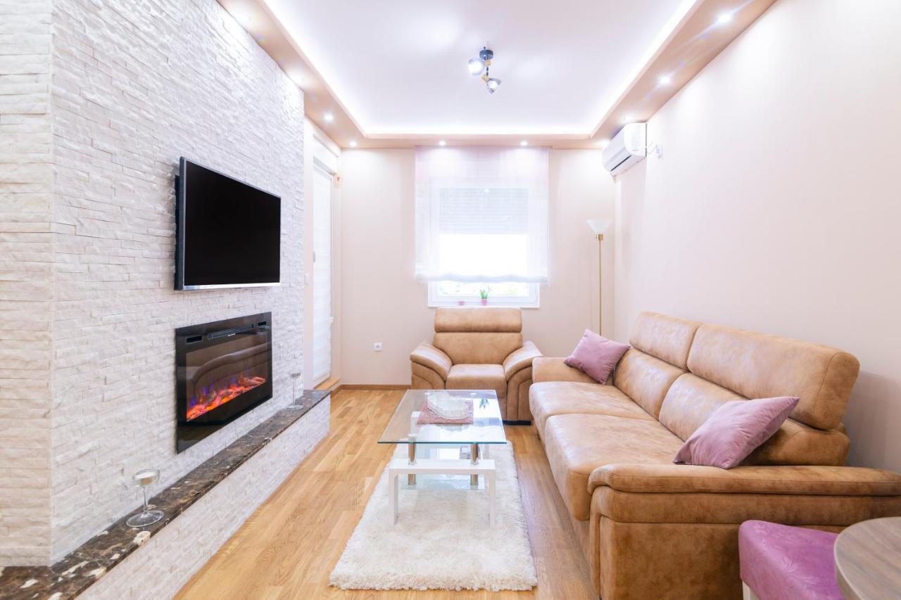 Mili Lux Apartman نوفي ساد المظهر الخارجي الصورة